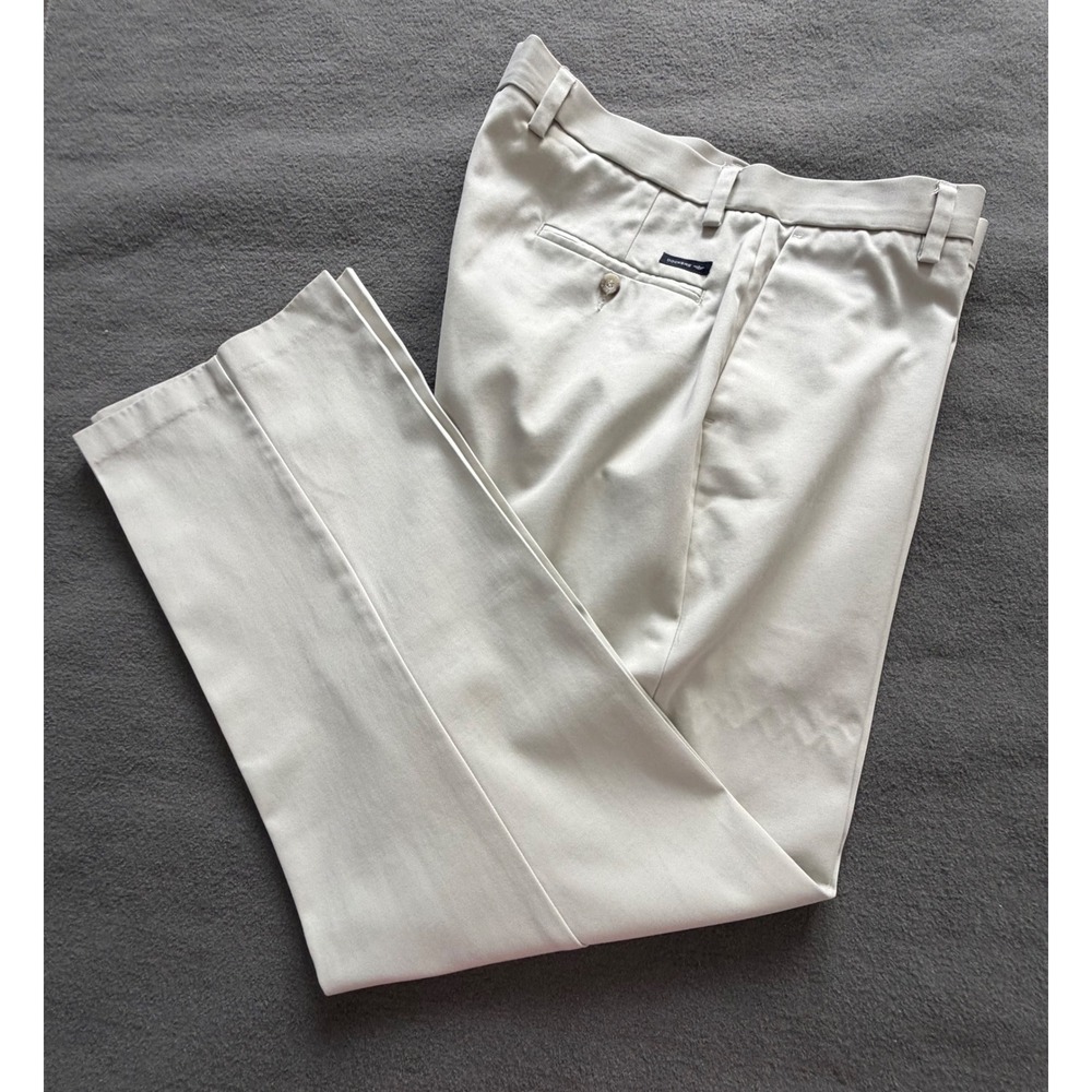 Dockers D3 Classic Fit Men 36x31 Stone Beige Khaki Chino Pants 100% Cotton EUC